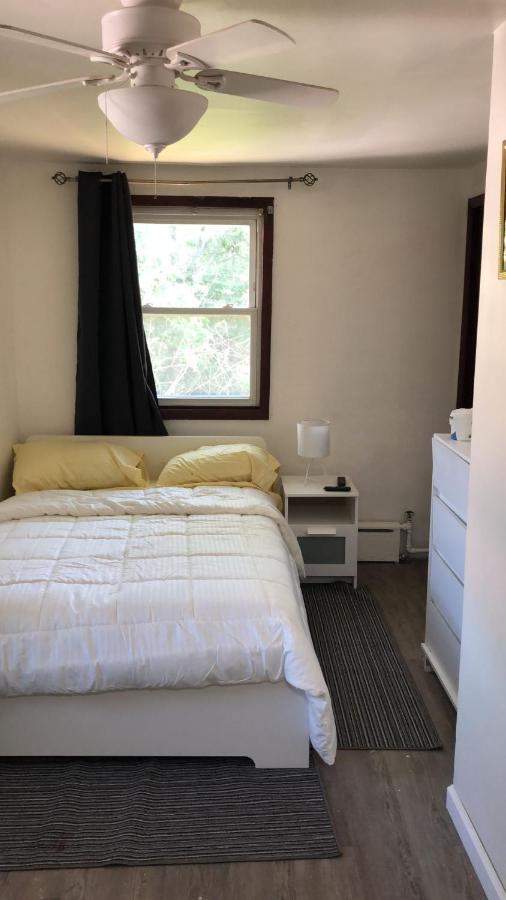 Cozy Room With Private Bathroom New York Exterior foto