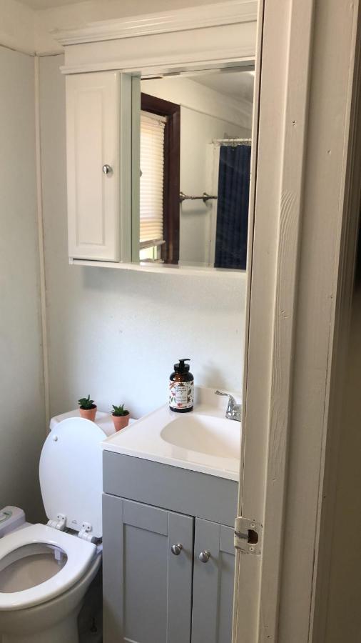 Cozy Room With Private Bathroom New York Exterior foto